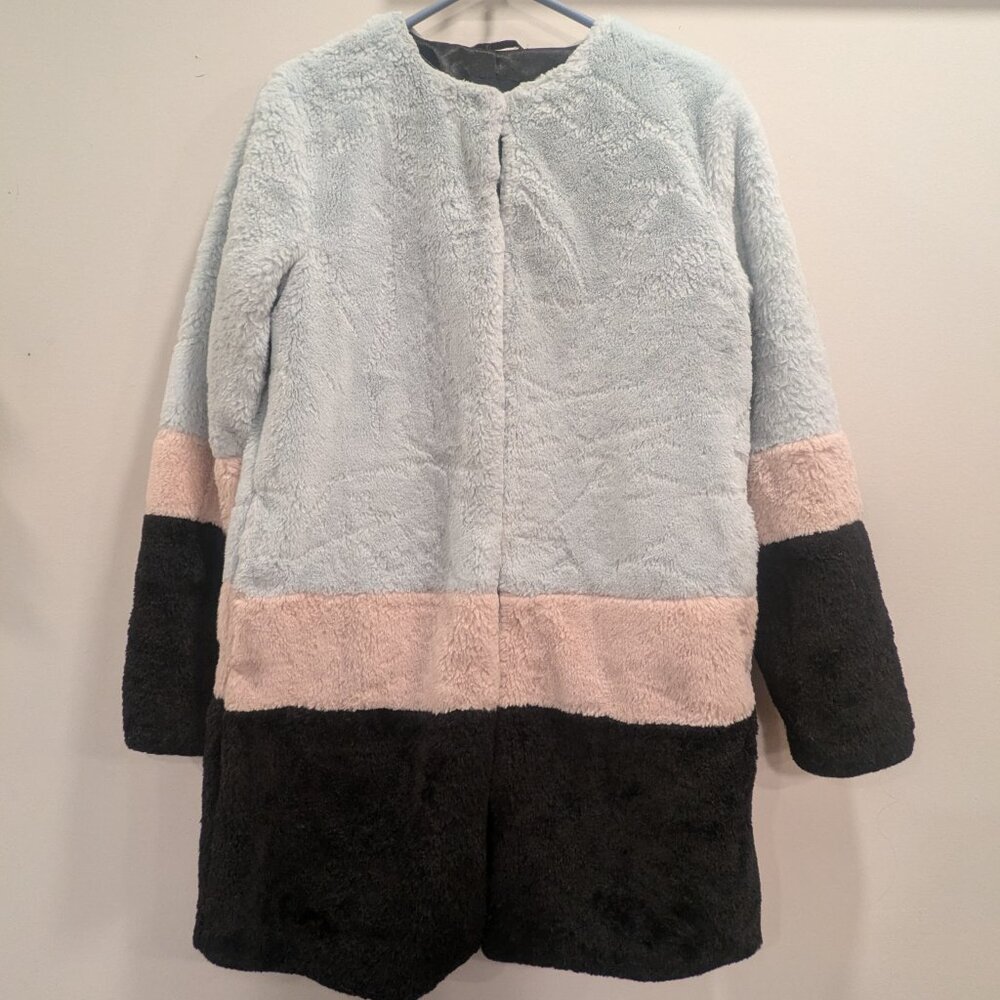 Barney's Trench Coat - Picture 3 of 5